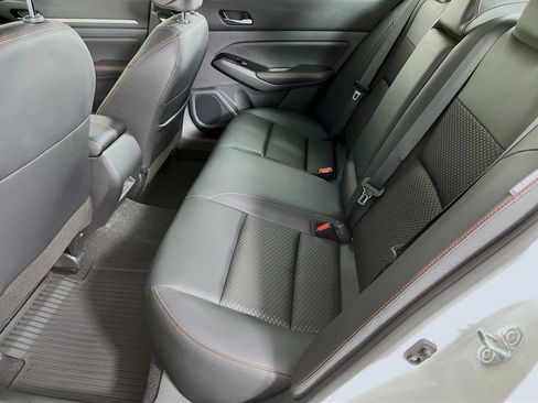 New 2025 Nissan Altima 2.5 SR image 5