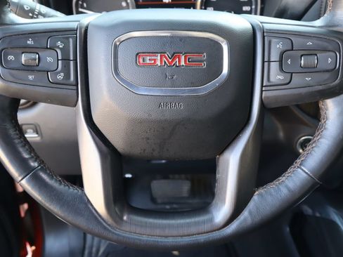 Used 2021 GMC Sierra 1500 AT4 w/ AT4 Value Package AWD/4WD image 12