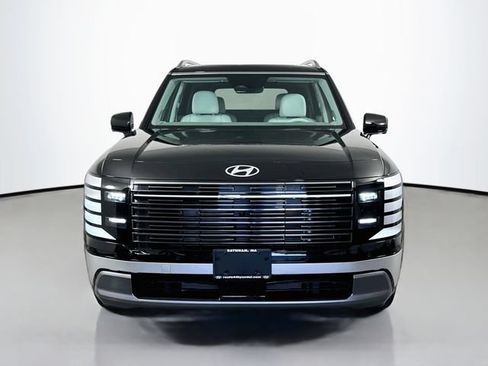 Used 2026 Hyundai Palisade Limited AWD/4WD image 11