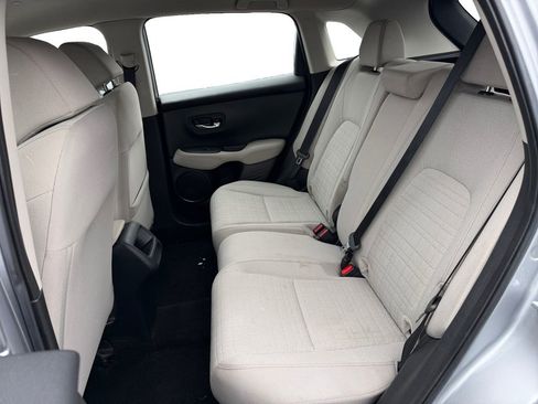 Used 2023 Honda HR-V LX image 13