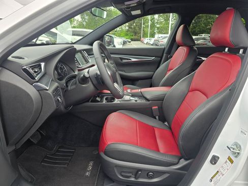 Used 2023 INFINITI QX50 Sport AWD/4WD image 12