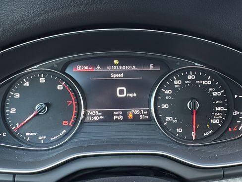 Certified 2024 Audi Q5 2.0T Premium w/ Convenience Package image 21