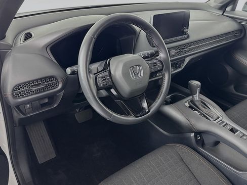 Certified 2023 Honda HR-V Sport image 9