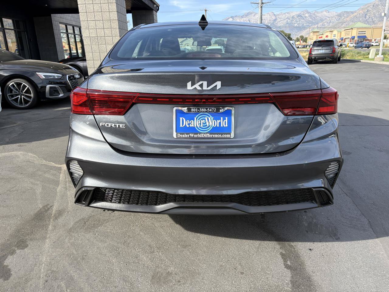 Used 2023 Kia Forte LXS FWD image 6