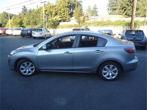 Used 2011 MAZDA MAZDA3 i Sport FWD image 9