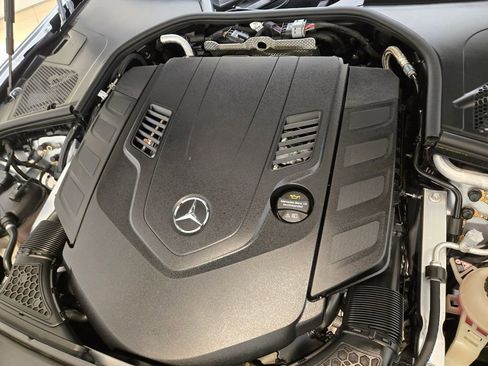 Used 2024 Mercedes-Benz Maybach S 580 4MATIC image 29