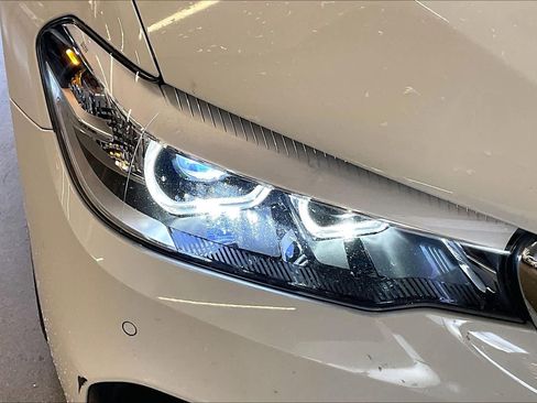 Used 2017 BMW 530i RWD image 27