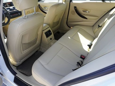 Used 2015 BMW 328i xDrive Sedan AWD/4WD image 29
