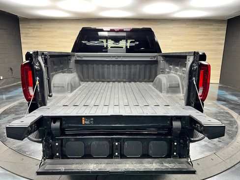 Used 2024 GMC Sierra 1500 Denali w/ Denali Reserve Package AWD/4WD image 15