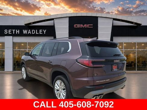 Used 2026 GMC Acadia Elevation w/ Elevation Premium Package AWD/4WD image 5
