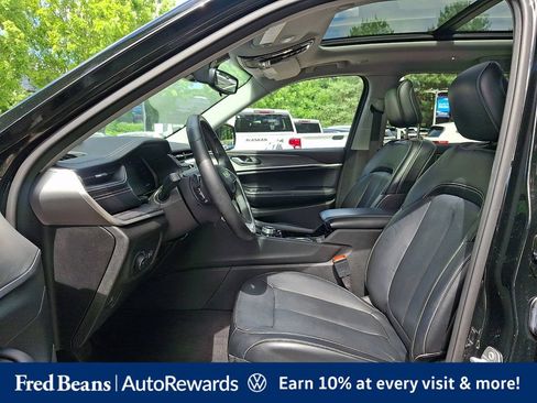 Used 2021 Jeep Grand Cherokee L Limited AWD/4WD image 19