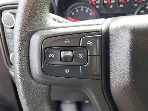 Certified 2023 Chevrolet Silverado 1500 Custom image 29