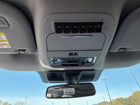 New 2026 Ford F250 Lariat w/ Black Appearance Package image 5