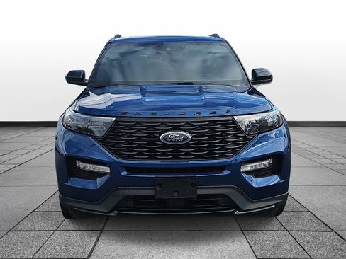 Used 2023 Ford Explorer ST-Line w/ Class IV Trailer Tow Package image 2