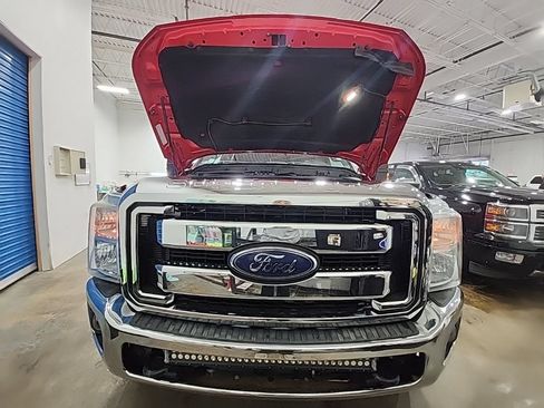Used 2016 Ford F250 Lariat w/ Lariat Ultimate Package AWD/4WD image 30