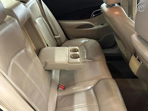 Used 2010 Buick LaCrosse CXL w/ Entertainment Package image 10