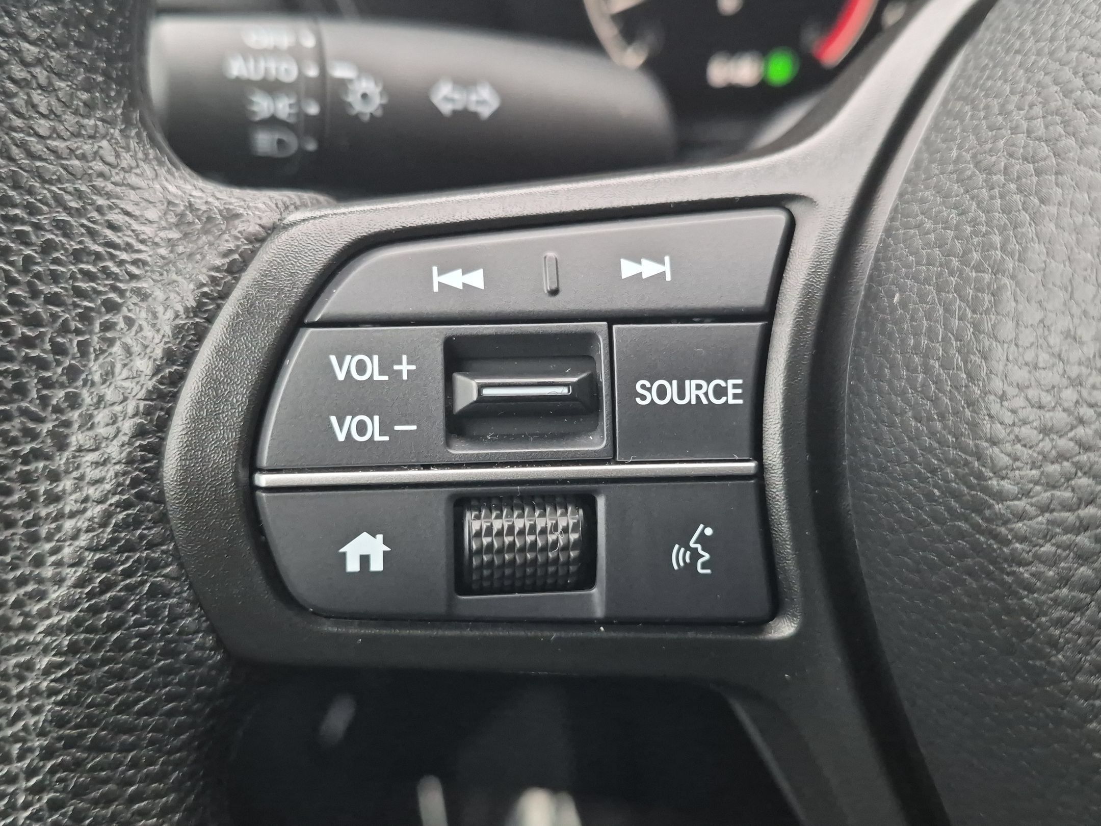 Used 2024 Honda CR-V LX image 14