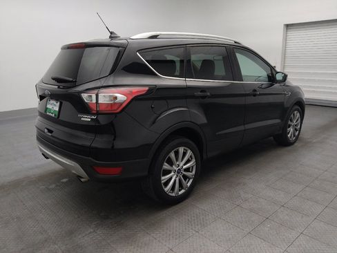 Used 2018 Ford Escape Titanium image 9
