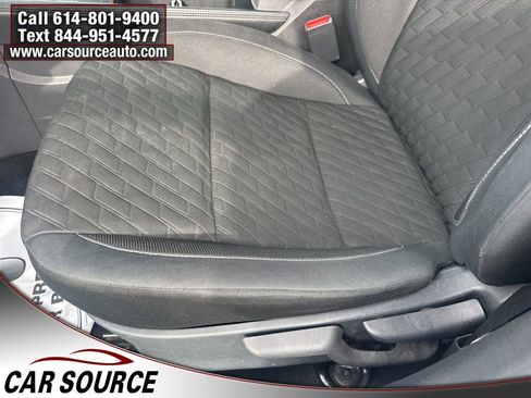 Used 2021 Nissan Kicks SV image 11