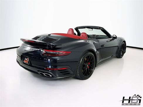 Used 2019 Porsche 911 Turbo image 20