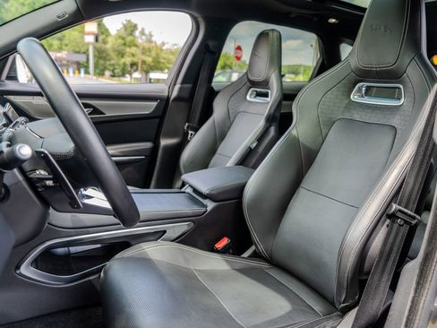 Used 2024 Jaguar F-PACE R-Dynamic S AWD/4WD image 19