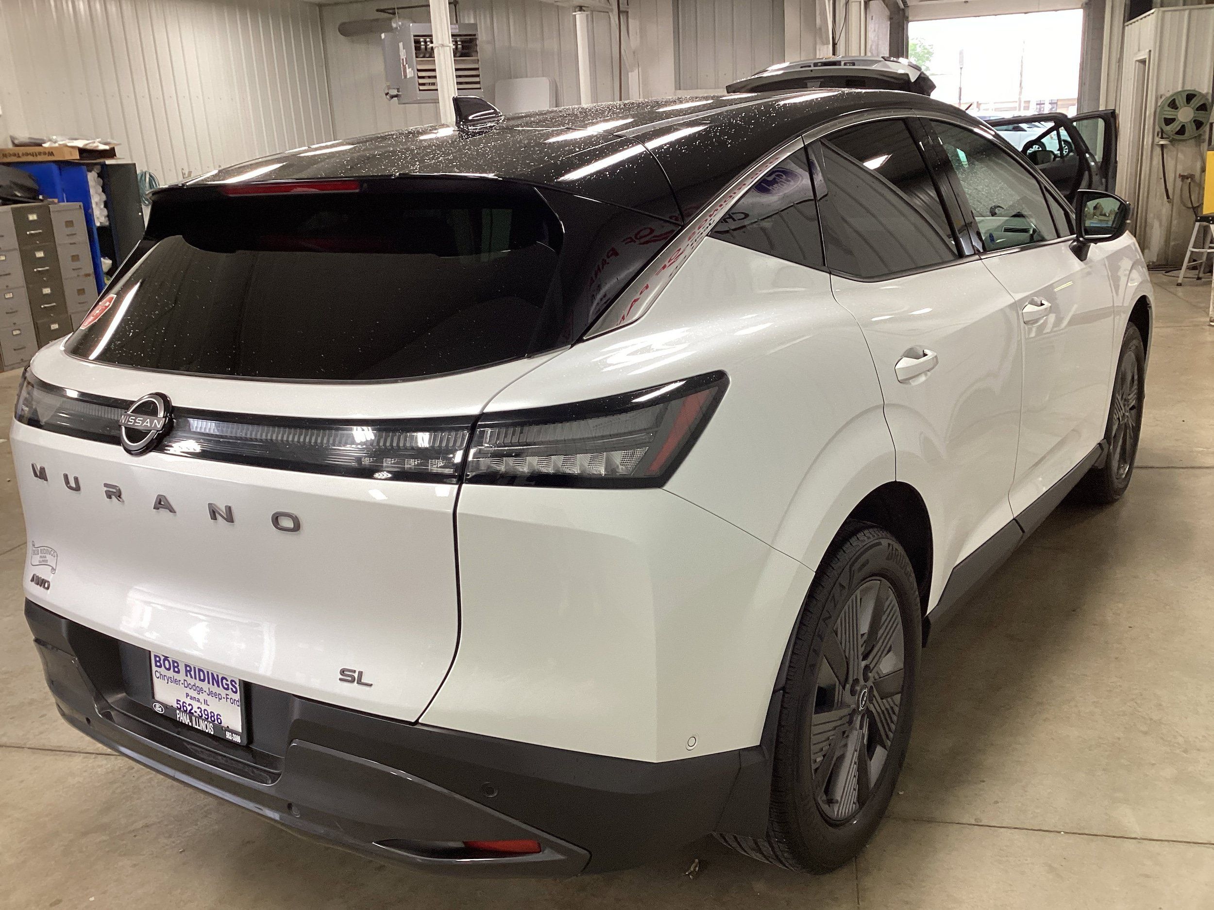 Used 2025 Nissan Murano SL AWD/4WD image 7