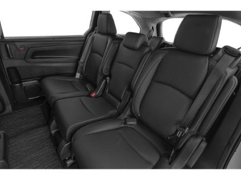Used 2024 Honda Odyssey Touring image 13