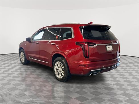 Certified 2024 Cadillac XT6 Luxury image 7