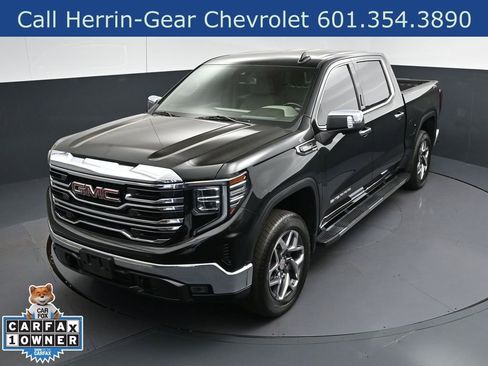 Used 2023 GMC Sierra 1500 SLT w/ SLT Premium Package AWD/4WD image 34