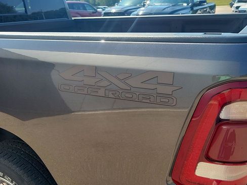 Used 2023 RAM 1500 Laramie AWD/4WD image 18
