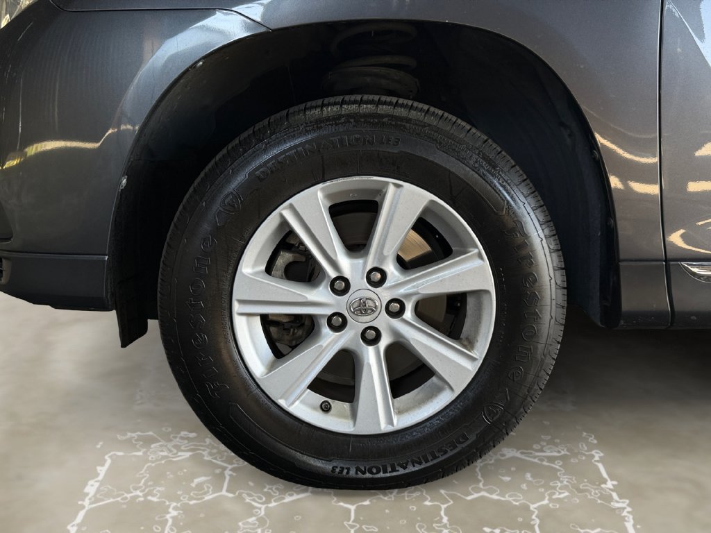 Used 2011 Toyota Highlander 2WD image 14