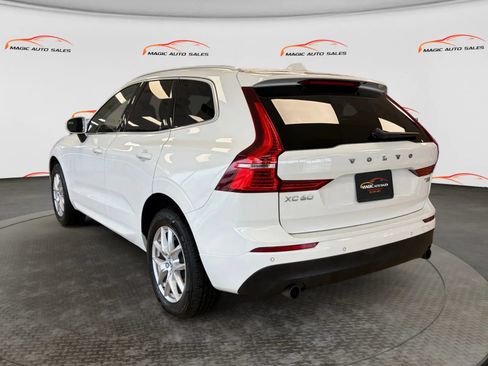 Used 2020 Volvo XC60 T5 Momentum AWD/4WD image 8