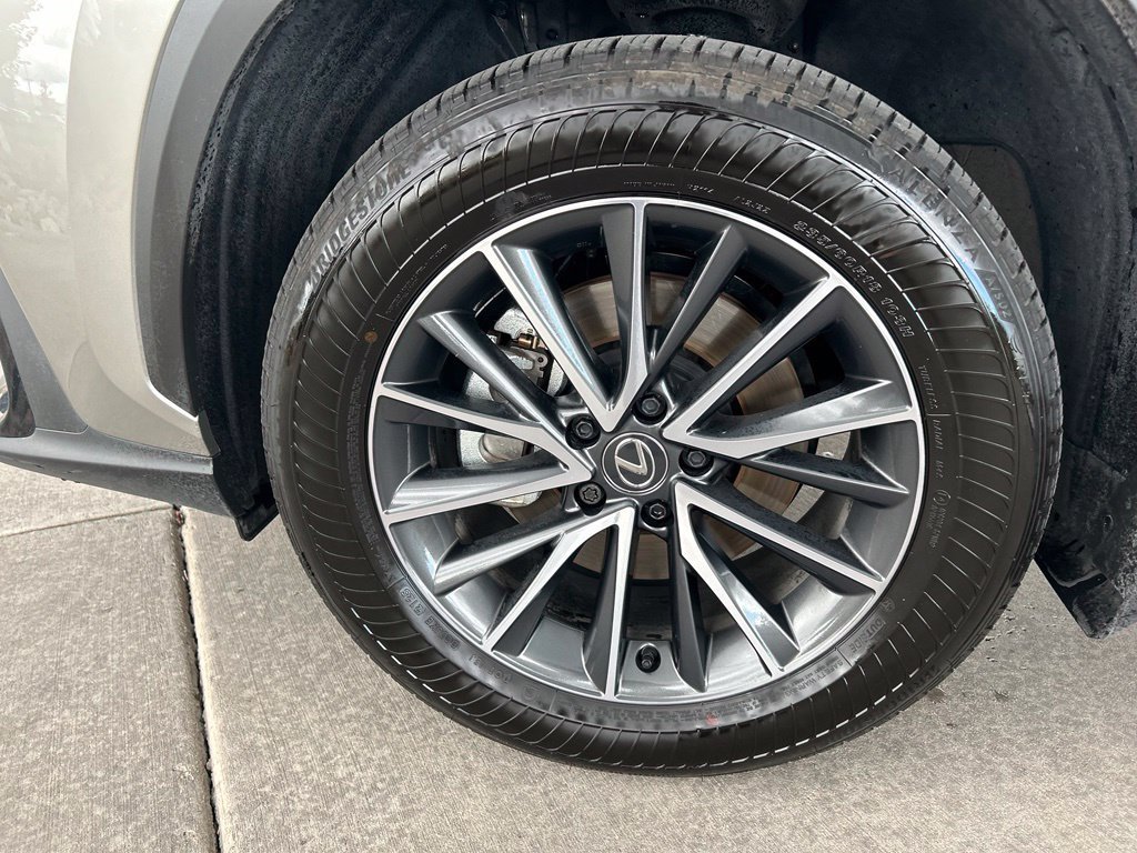 Used 2025 Lexus NX 350h AWD w/ Accessory Package (2T) image 32