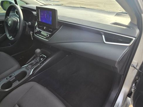 Used 2023 Toyota Corolla LE FWD image 19