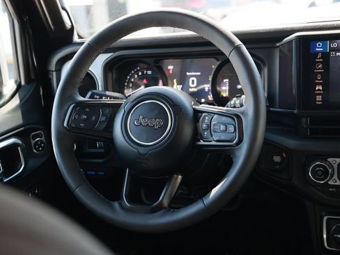 Used 2025 Jeep Wrangler Unlimited Sport S 4xe AWD/4WD image 26