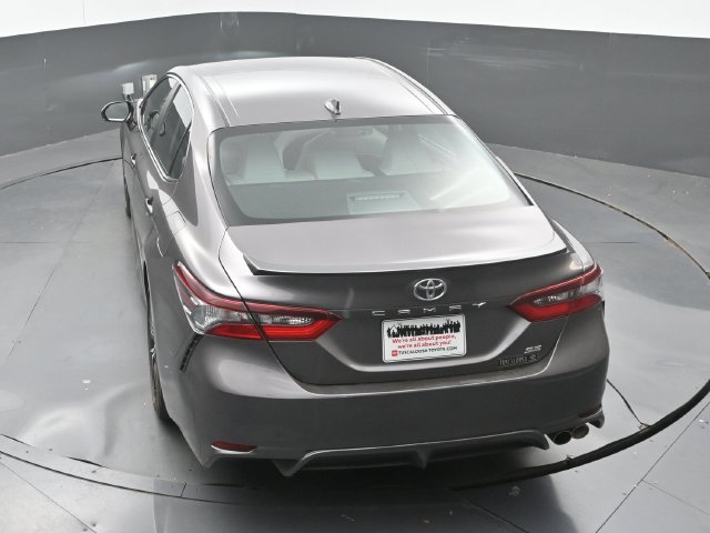 Used 2024 Toyota Camry SE FWD image 29