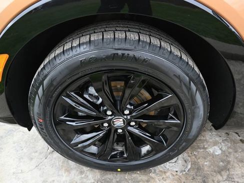 Used 2024 Buick Envista Sport Touring w/ Convenience I Package image 10