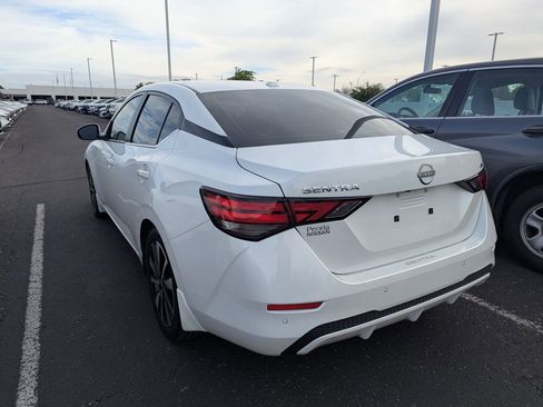 Used 2024 Nissan Sentra SV w/ SV Premium Package image 7