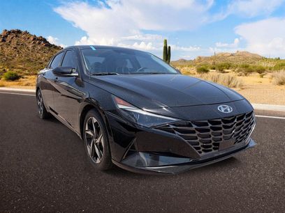 Used 2021 Hyundai Elantra Limited