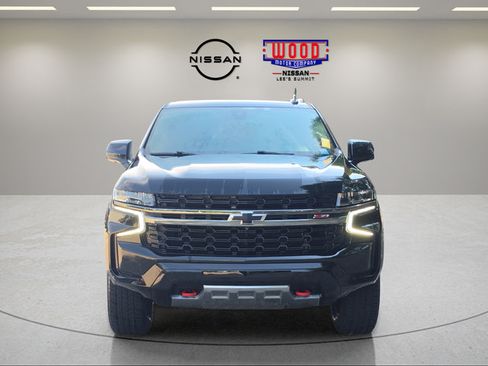 Used 2022 Chevrolet Tahoe Z71 w/ Z71 Off-Road Package AWD/4WD image 6