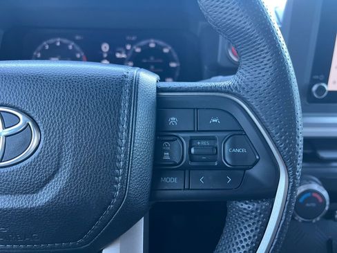 Used 2024 Toyota Tacoma TRD Off-Road image 12