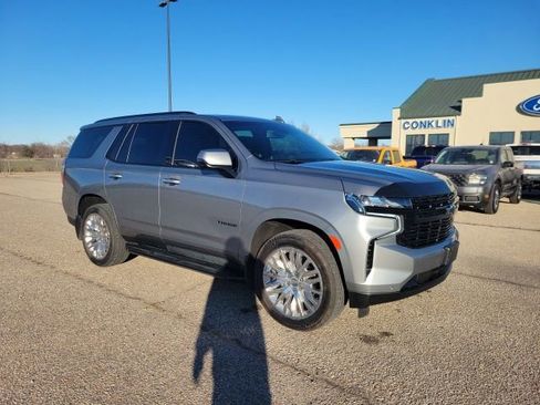 Used 2023 Chevrolet Tahoe RST w/ Luxury Package image 22