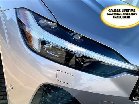 New 2026 Volvo XC60 B5 Ultra w/ Climate Package image 36