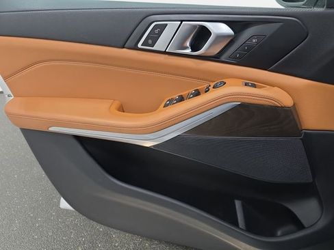 Certified 2023 BMW X5 xDrive40i w/ M Sport Package image 24