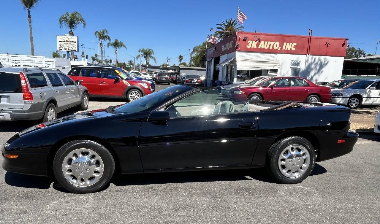Used 1997 Chevrolet Camaro LT w/ Preferred Equipment Group 2 RWD image 12
