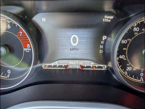 Used 2017 Jeep Cherokee Limited image 21