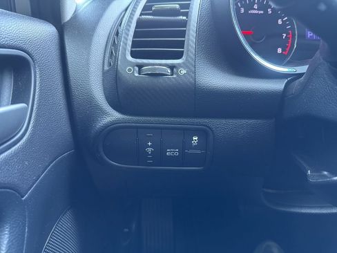 Used 2016 Kia Forte EX FWD image 16