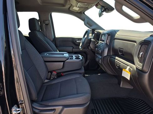 Used 2025 Chevrolet Silverado 1500 Custom RWD image 17