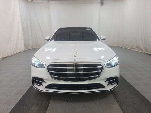 Used 2024 Mercedes-Benz S 580 S 580 image 11