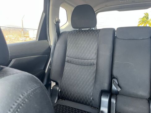 Used 2020 Nissan Rogue SV AWD/4WD image 40